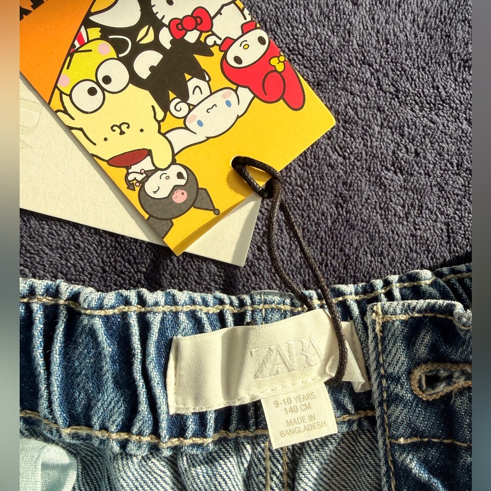 Zara Girls Hello Kitty Sanrio Print Barrel Jeans Size 9-10 Years - Picture 5 of 11